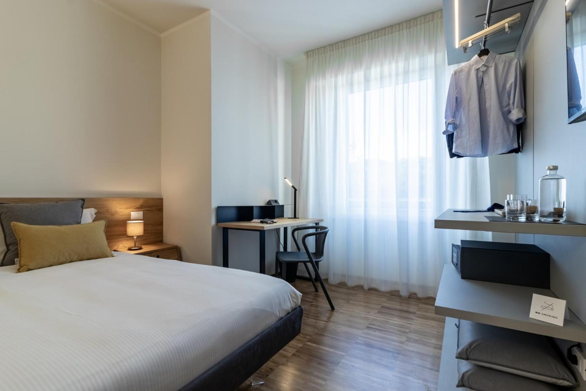 Il Faro Luxury Rooms & Lounge La Spezia Exterior photo